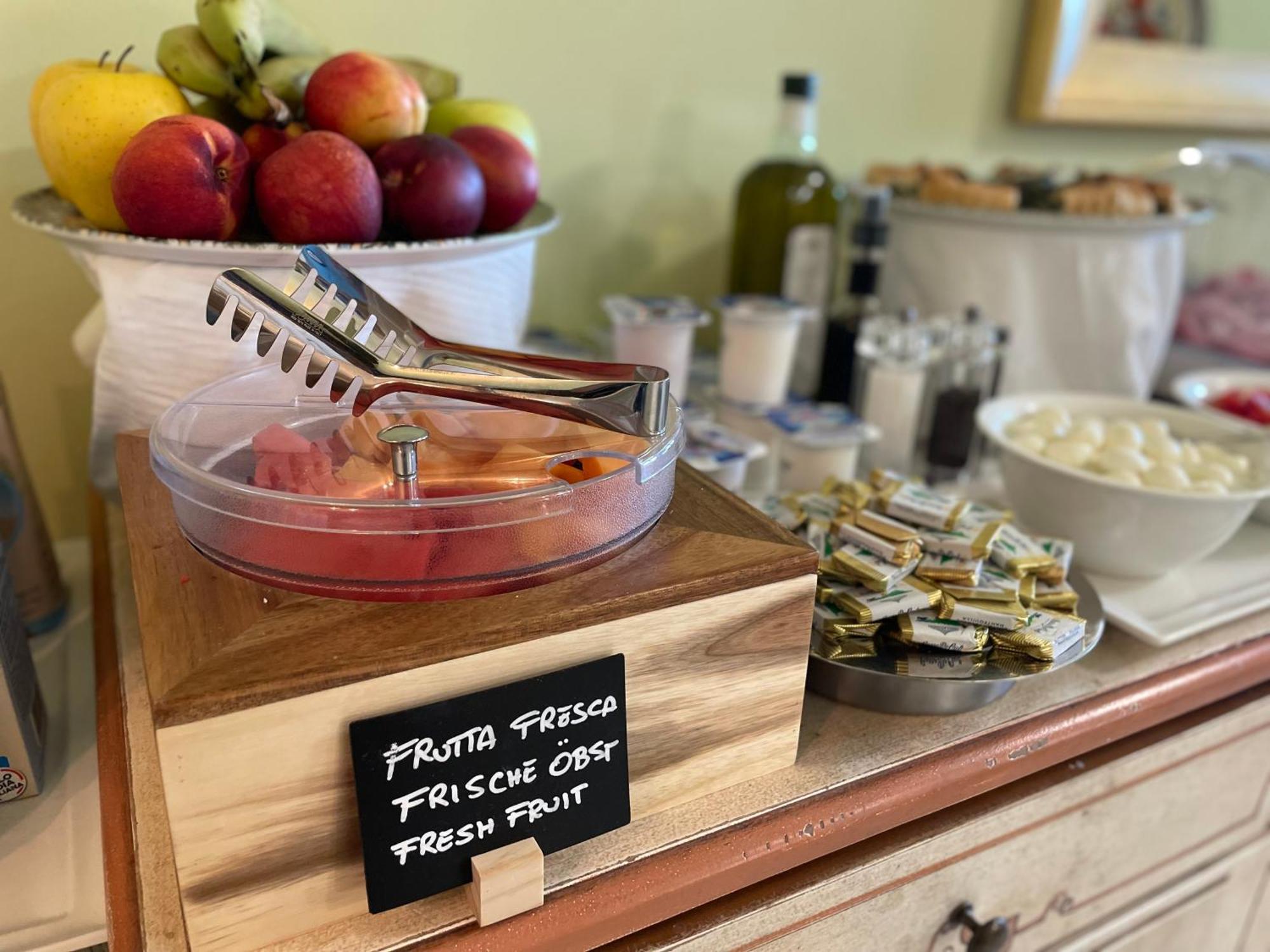 Relais Fontana Rosa B&B Wellness Caprino Veronese Esterno foto