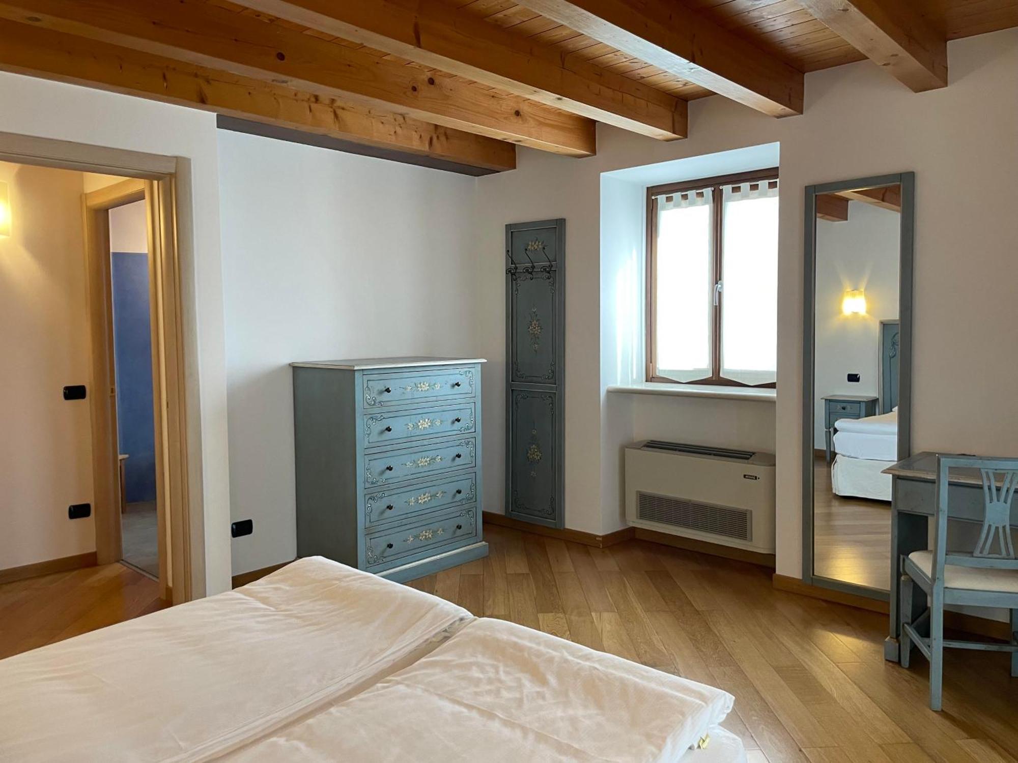 Relais Fontana Rosa B&B Wellness Caprino Veronese Esterno foto
